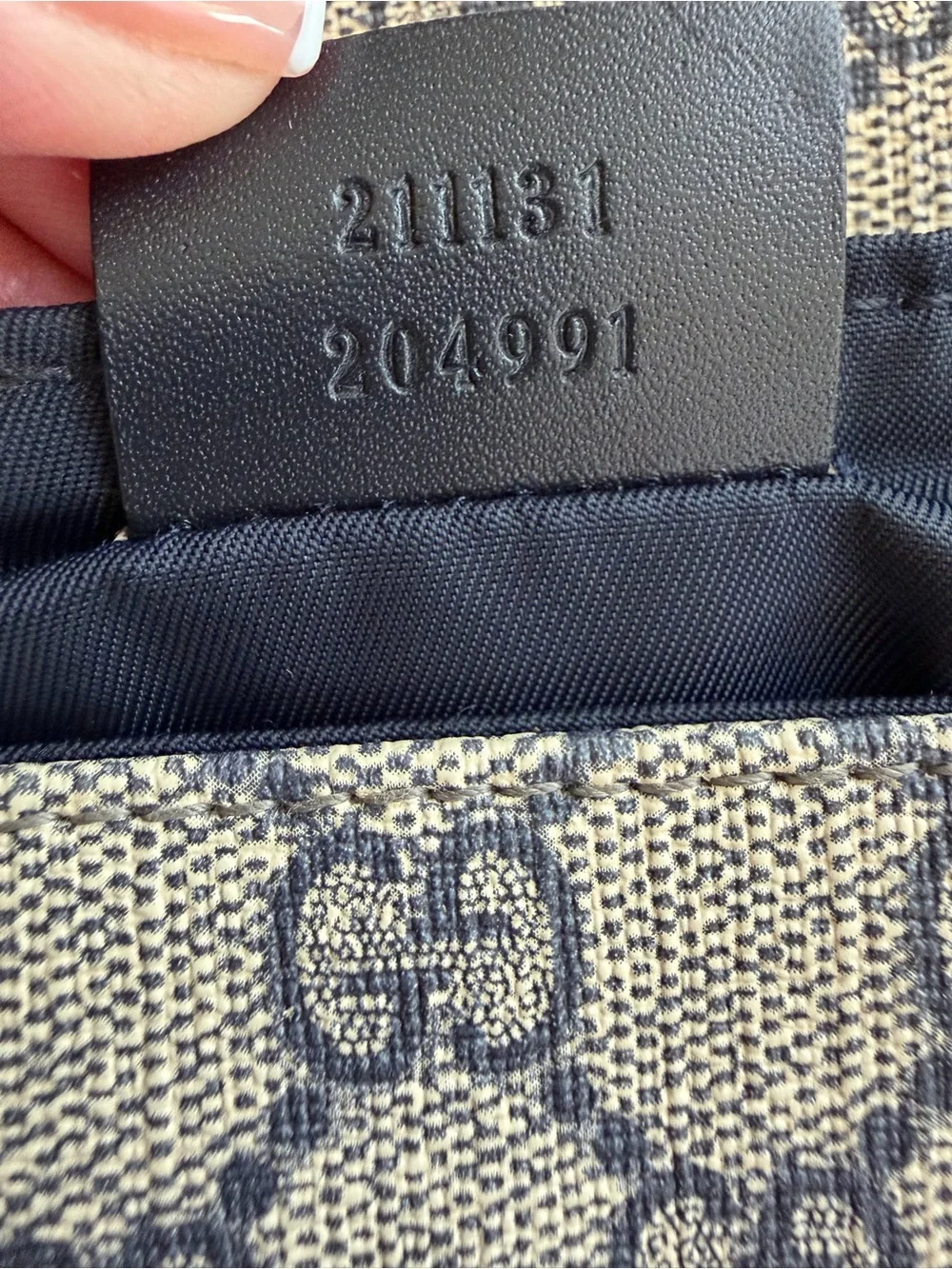 Gucci GG Monogram Diaper Messenger Bag 211131 + Changing Mat